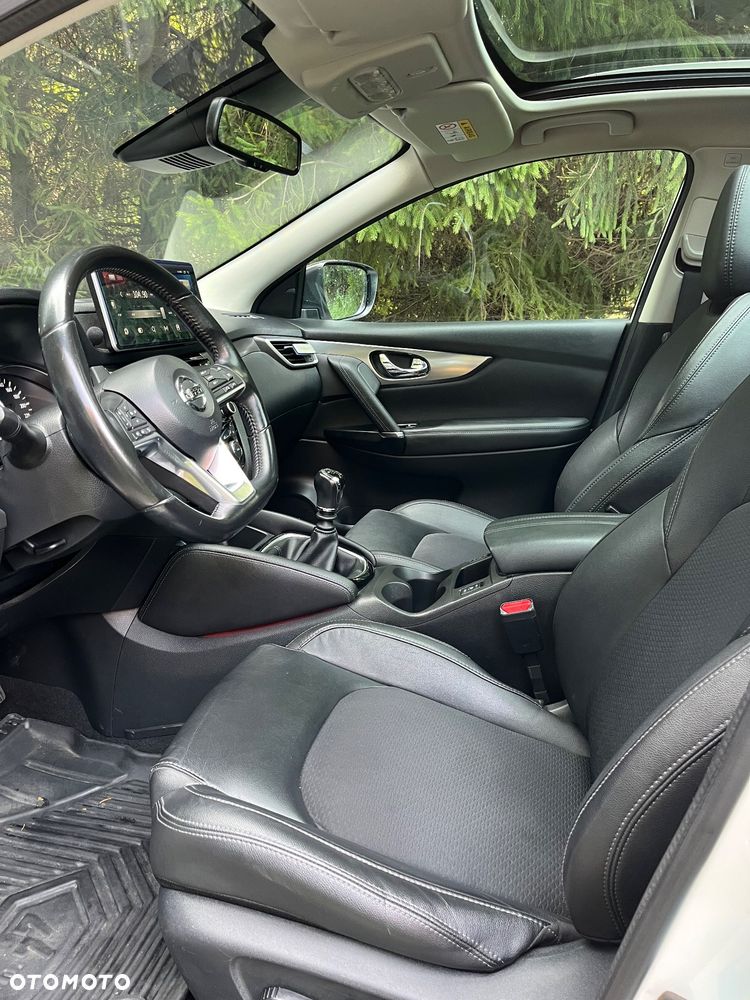 Nissan Qashqai 1.2 DIG-T Tekna EU6 - 28