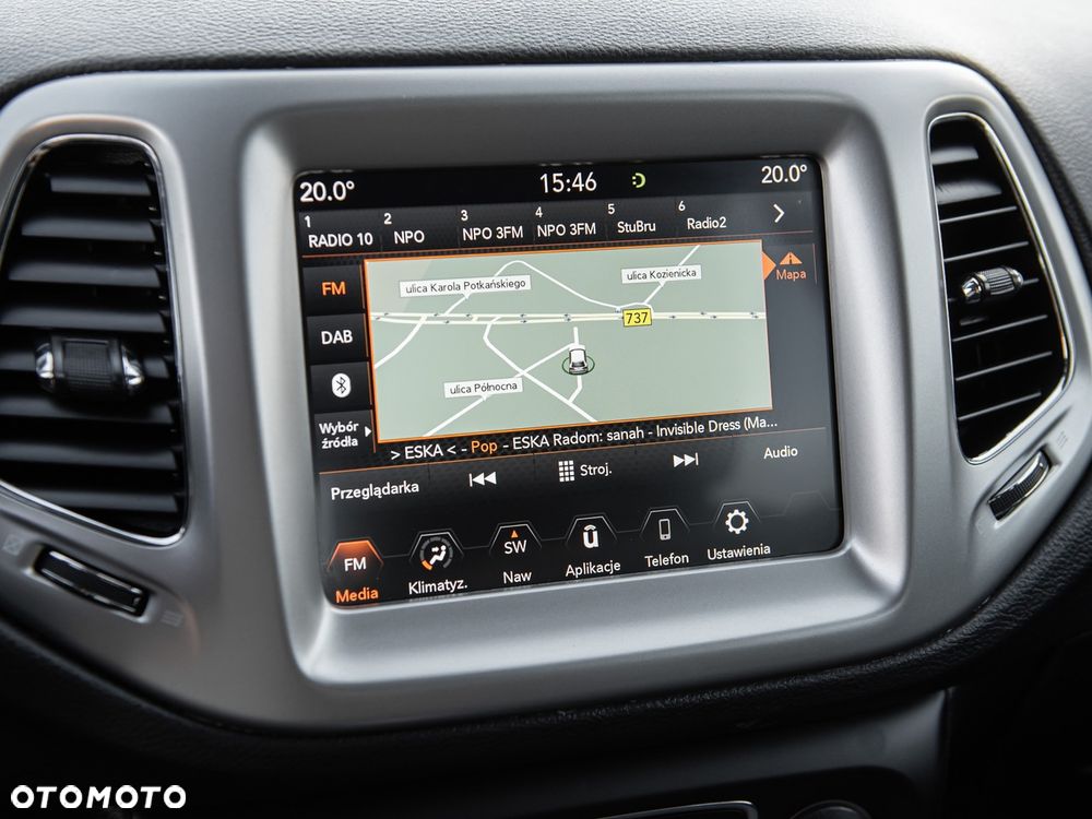 Jeep Compass 1.4 MultiAir Longitude - 21