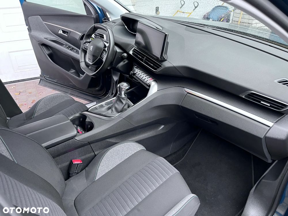 Peugeot 3008 PureTech 130 Stop & Start Active - 13