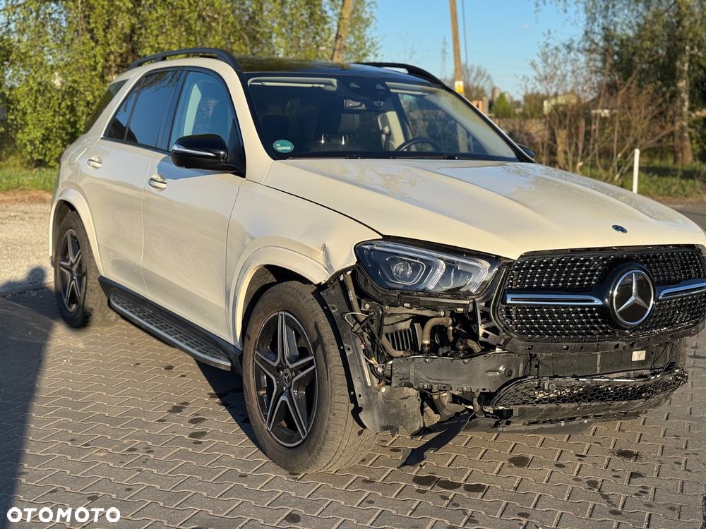 Mercedes-Benz GLE - 10