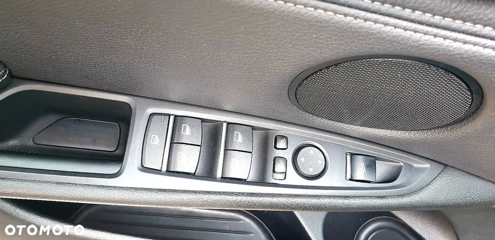 BMW X5 xDrive35i - 10