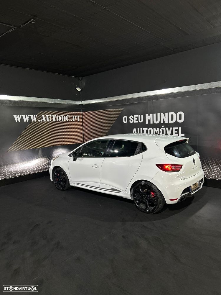 Renault Clio 1.6 T RS EDC - 6