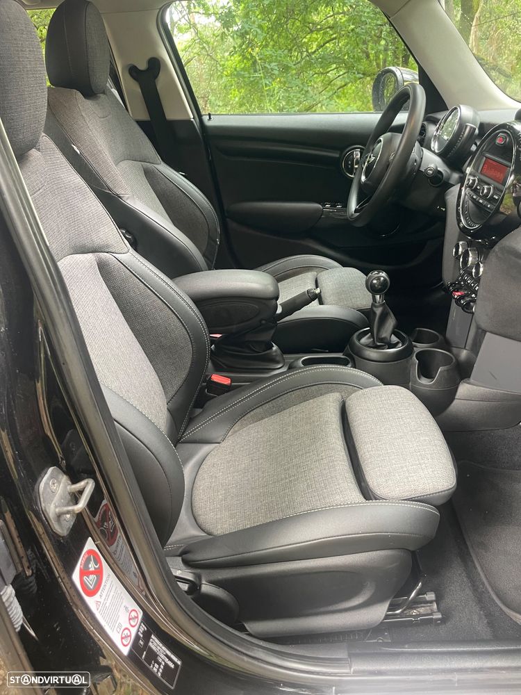 MINI 5 Portas One D Blackyard - 15