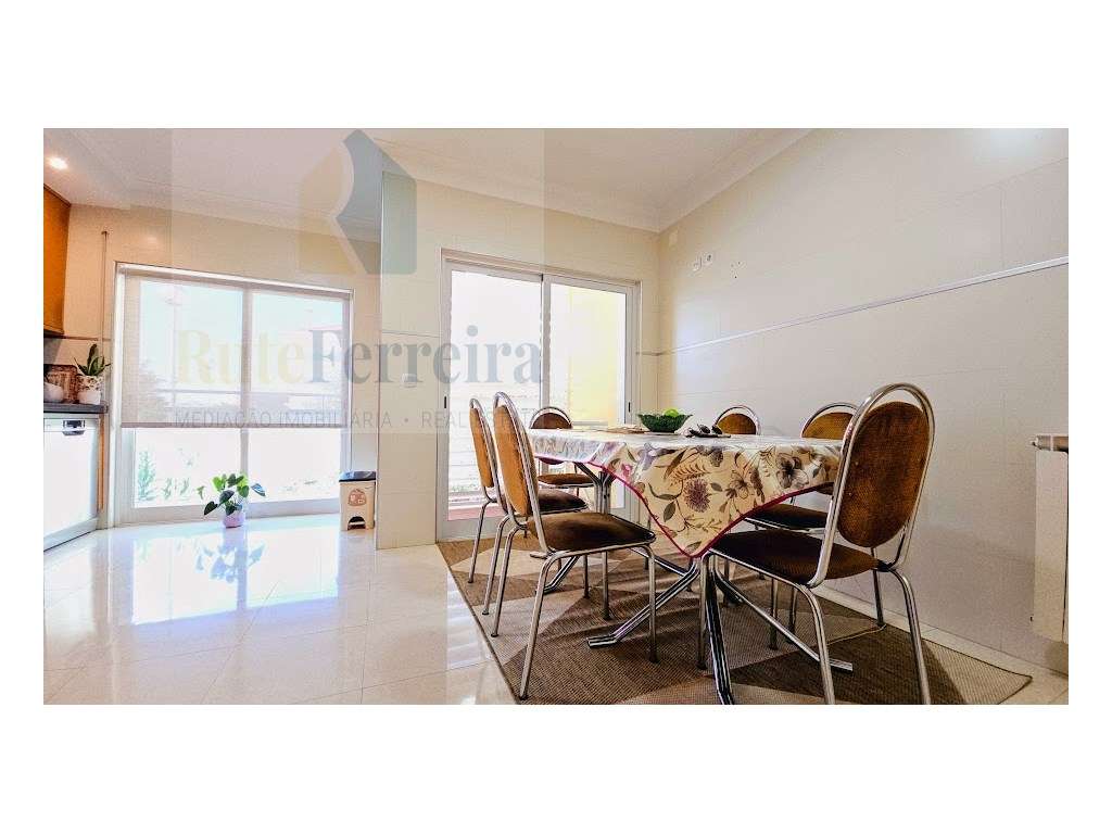 Apartamento T3 em Santa Cruz, Torres Vedras! - Grande imagem: 5/22