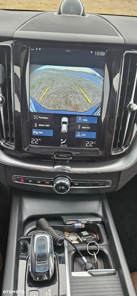 Volvo XC 60 T8 AWD Recharge Geartronic Inscription - 36