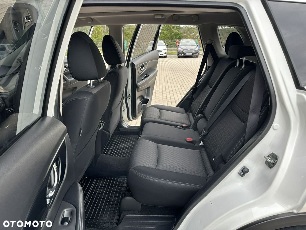 Nissan X-Trail 1.3 DIG-T N-Connecta - 12