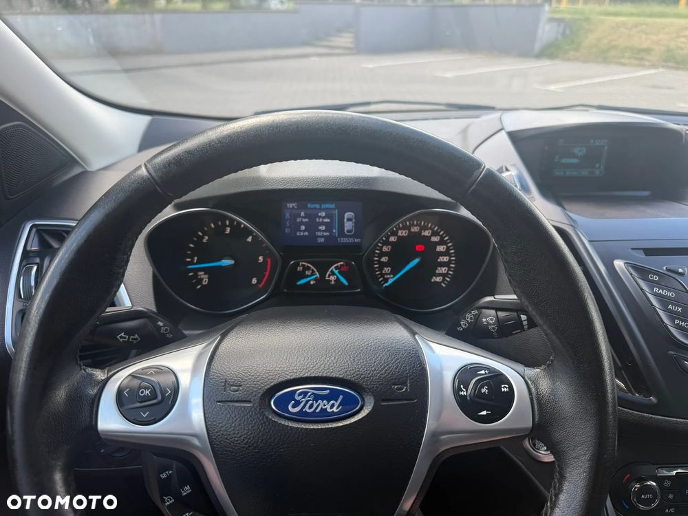 Ford Kuga 2.0 TDCi Titanium FWD - 40