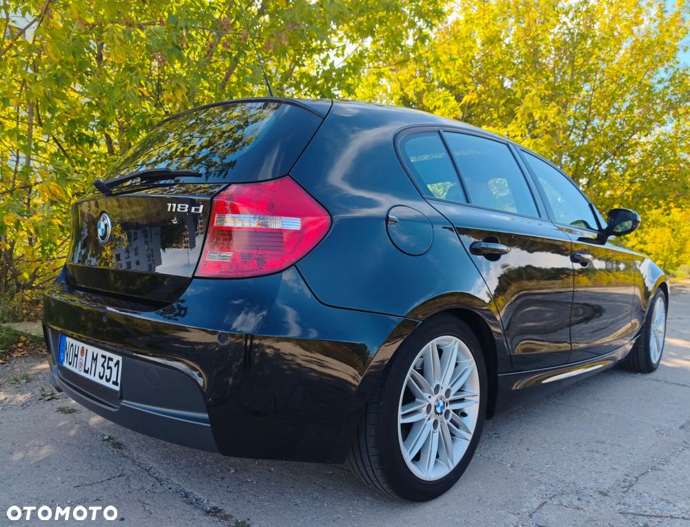 BMW Seria 1 118d DPF Edition Sport - 11