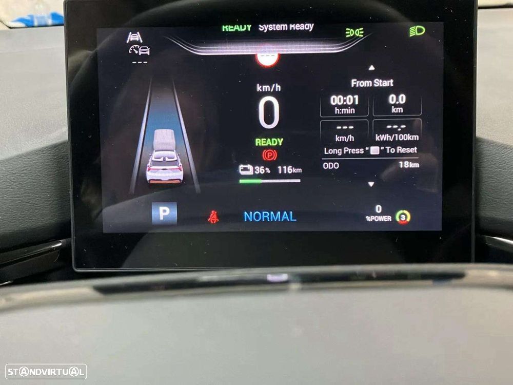 MG MG4 51 kWh Standard - 12