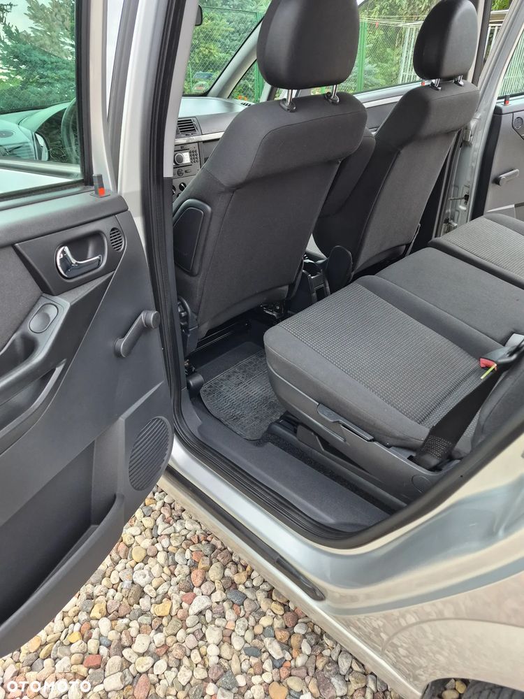 Opel Meriva - 10