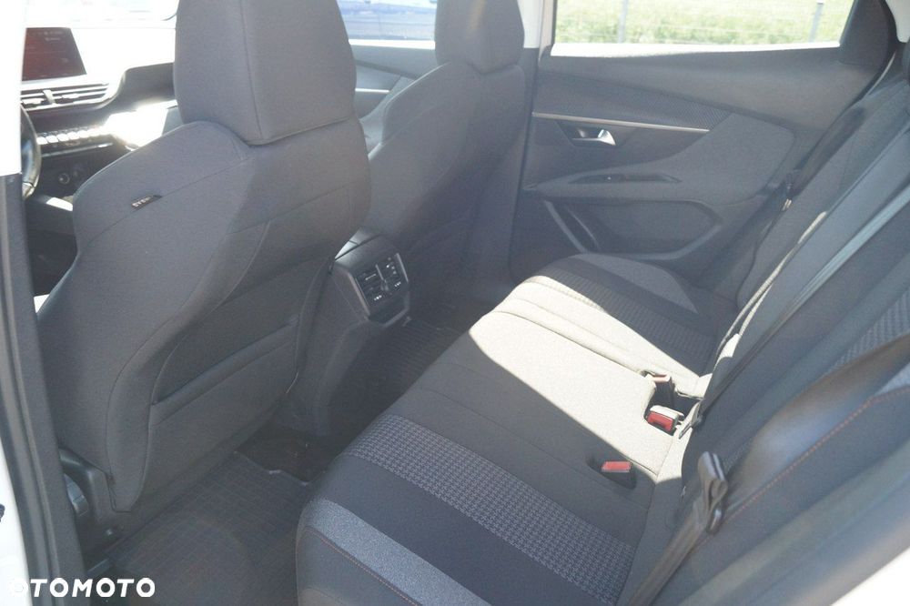 Peugeot 3008 - 14