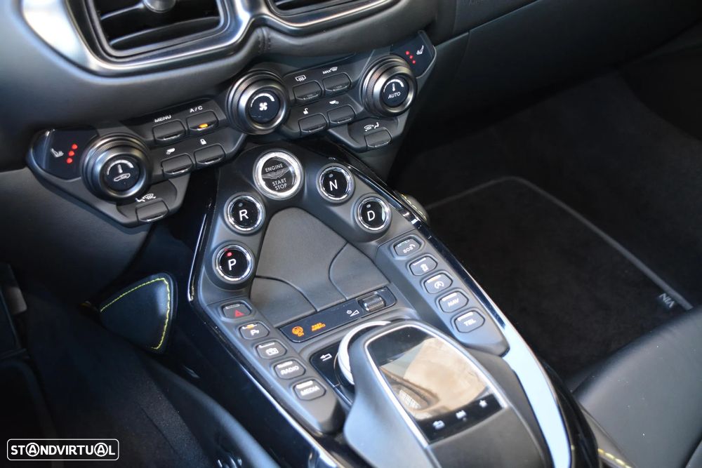 Aston Martin Vantage Roadster V8 - 45