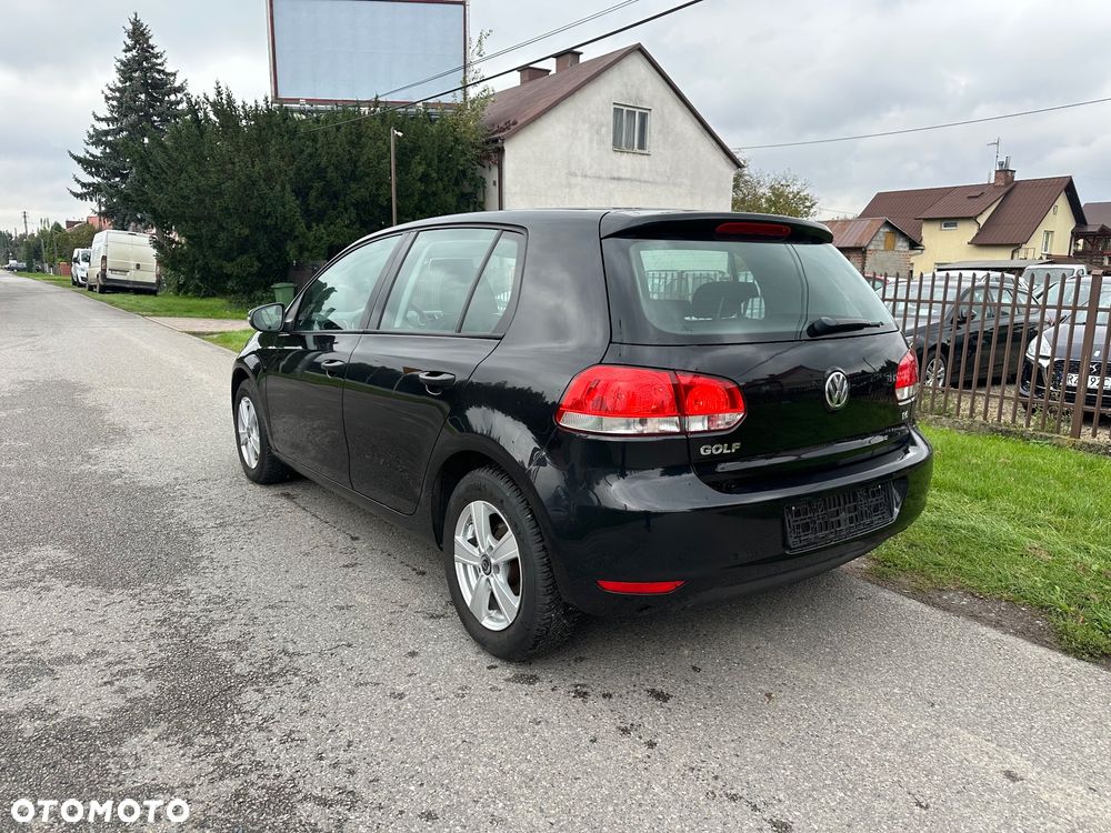 Volkswagen Golf 1.6 Comfortline - 6