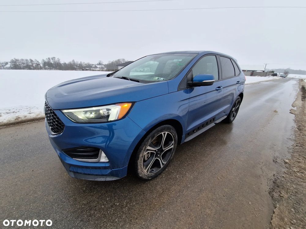 Ford Edge - 8