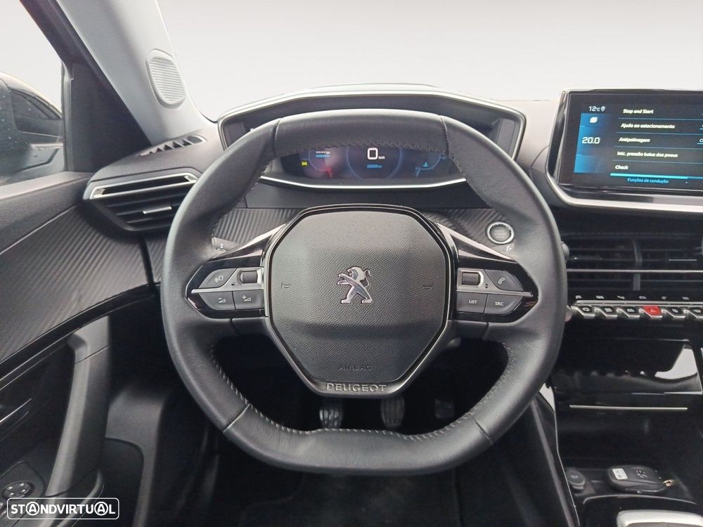 Peugeot 2008 1.2 PureTech Allure - 12