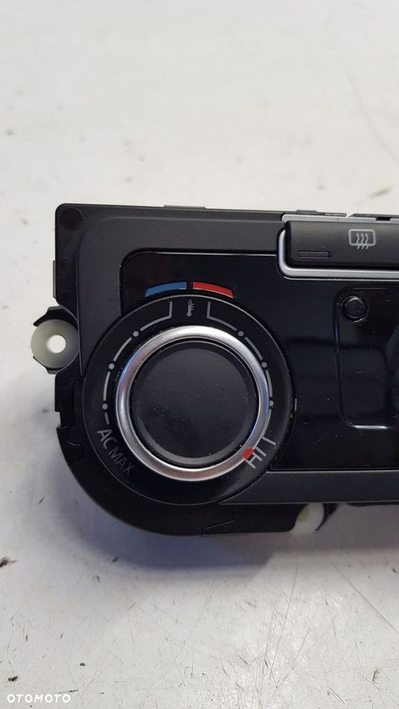 panel klimatyzacji VW Passat B7 - 2