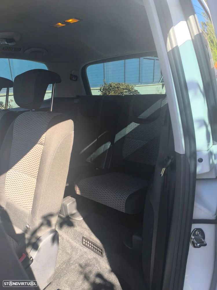 VW Sharan 2.0 TDI Confortline - 22