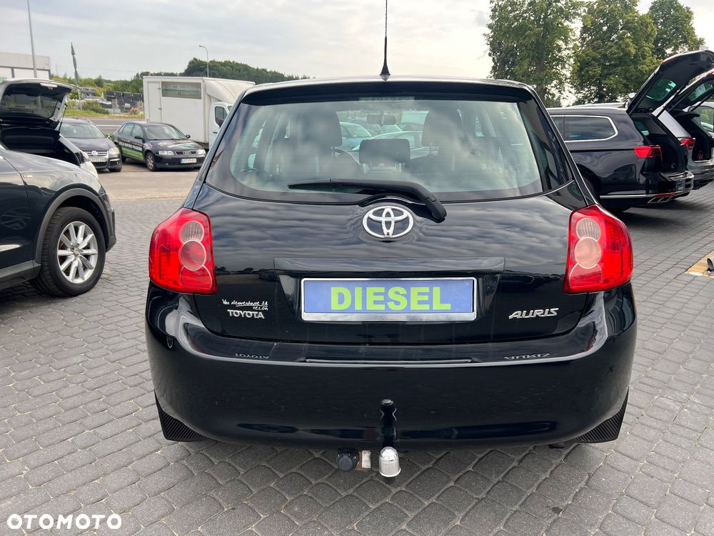 Toyota Auris 1.4 D-4D 2010 - 8