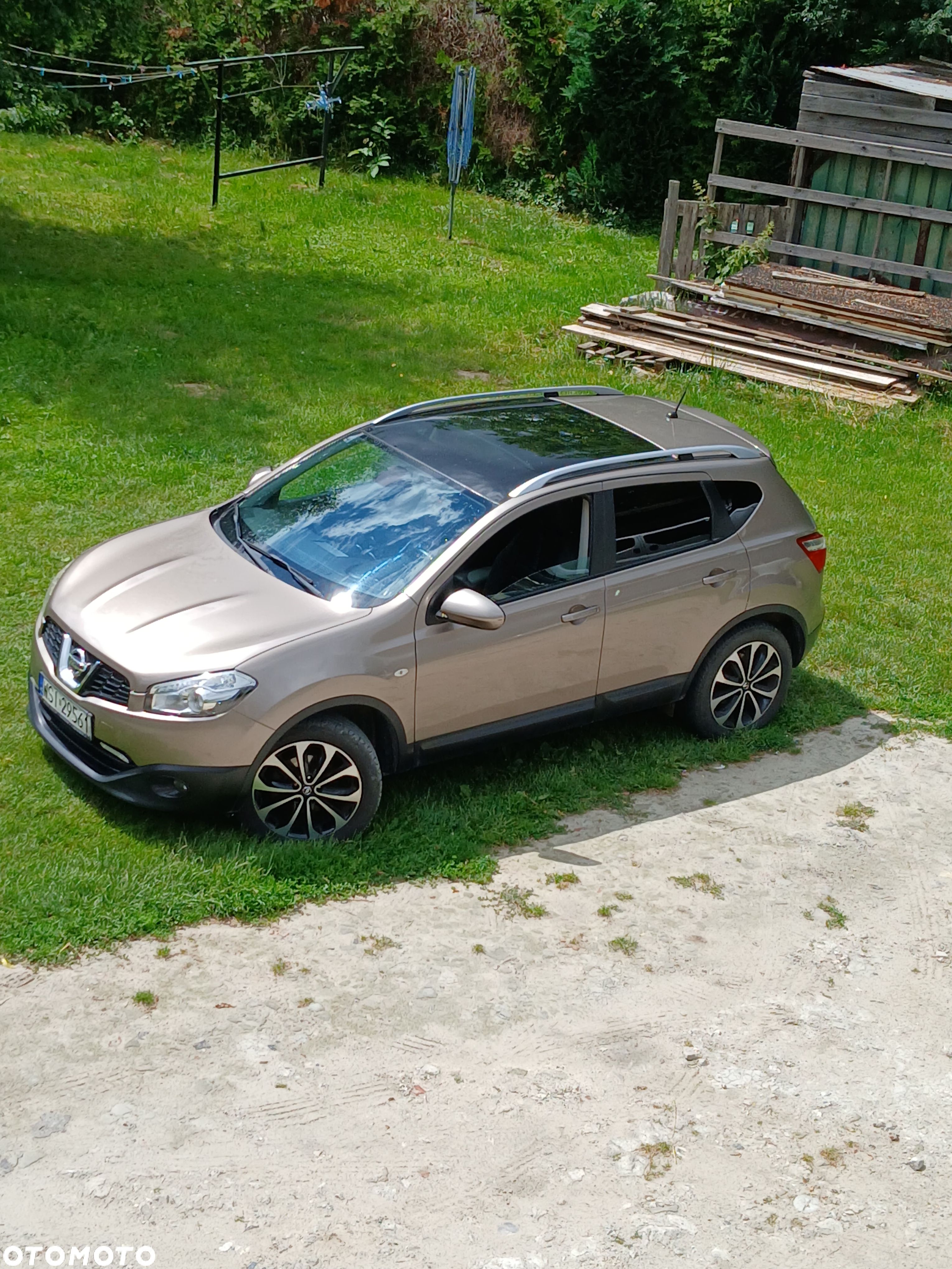 Nissan Qashqai - 1