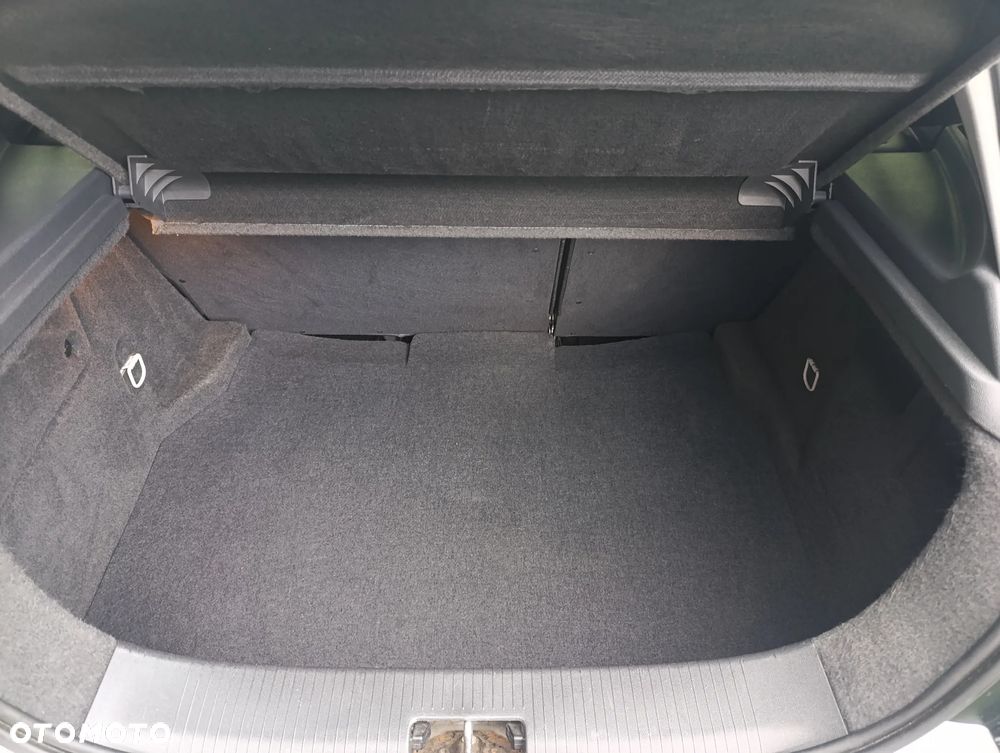 Opel Astra 1.6 - 10