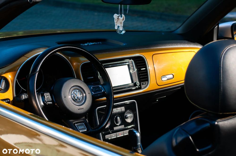 Volkswagen Beetle 2.5 - 11