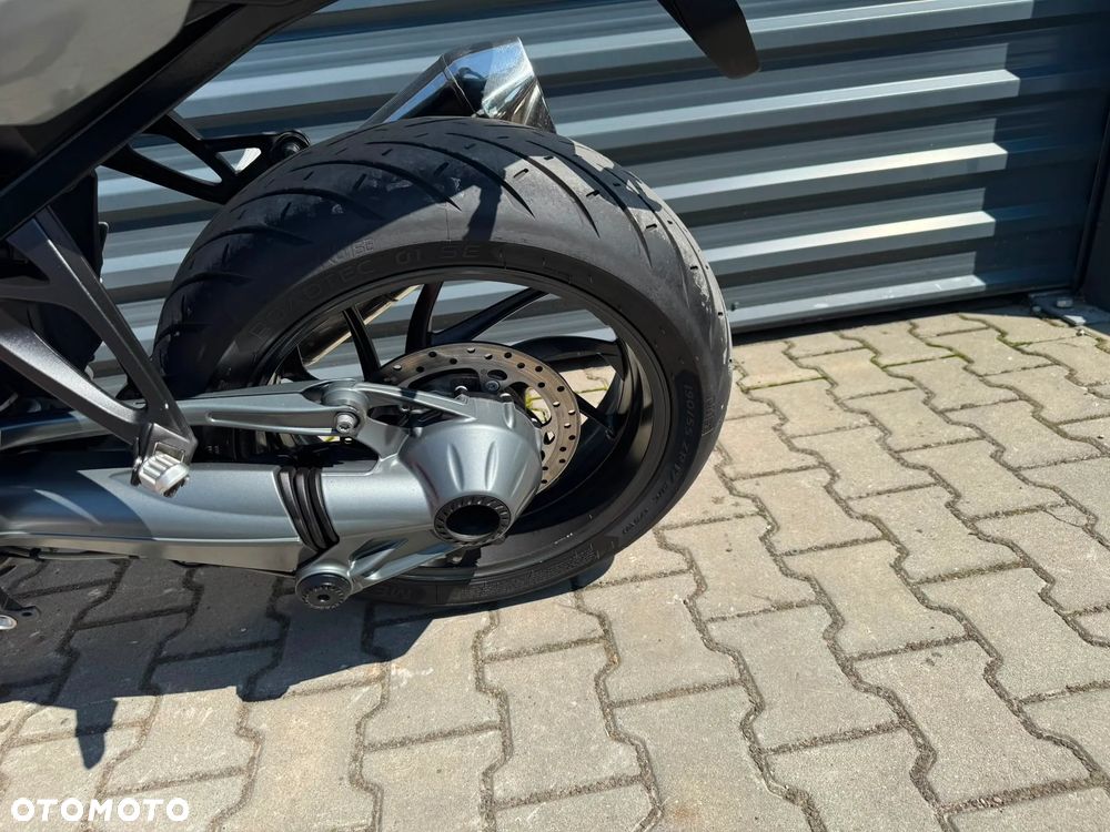 BMW K - 18