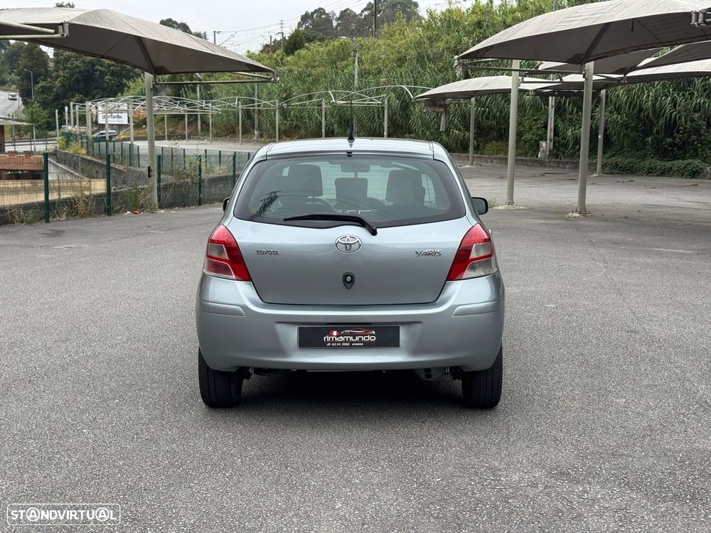 Toyota Yaris - 6