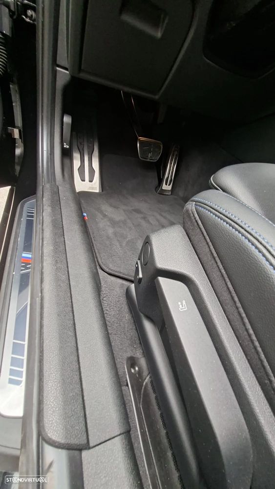 BMW 330 e Pack M Auto - 32