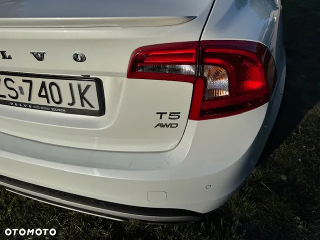 Volvo S60 CC T5 AWD Summum - 13