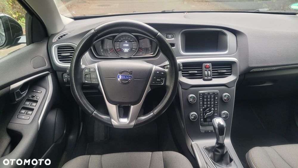 Volvo V40 D2 - 5