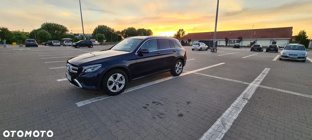Mercedes-Benz GLC - 10