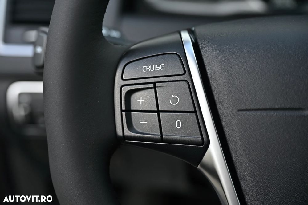 Volvo XC 60 D4 AWD Geartronic Summum - 30