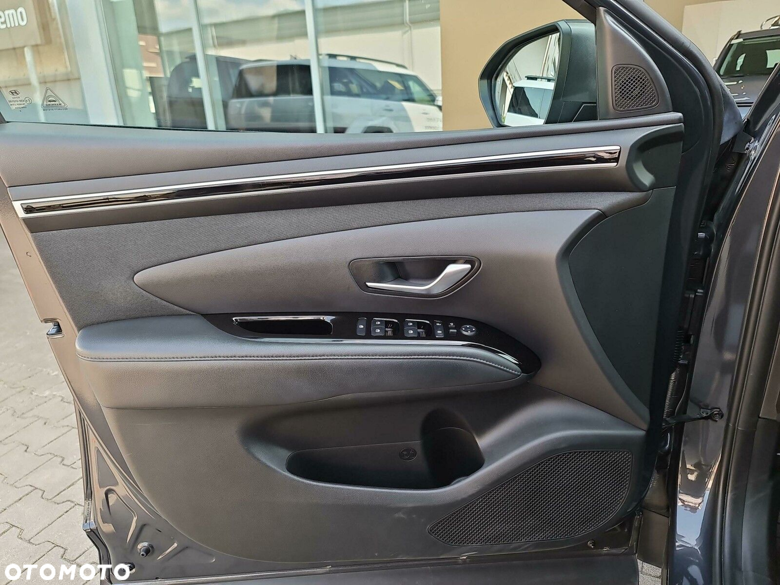Hyundai Tucson 1.6 T-GDi HEV Executive 2WD - 10