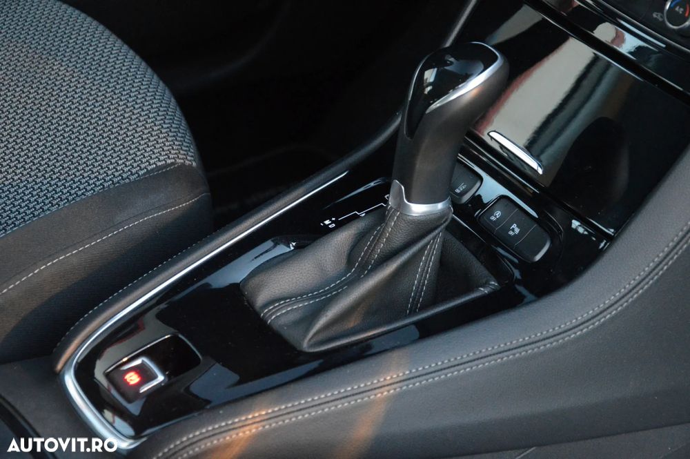 Opel Grandland 1.5 D Automatik Business Edition - 28