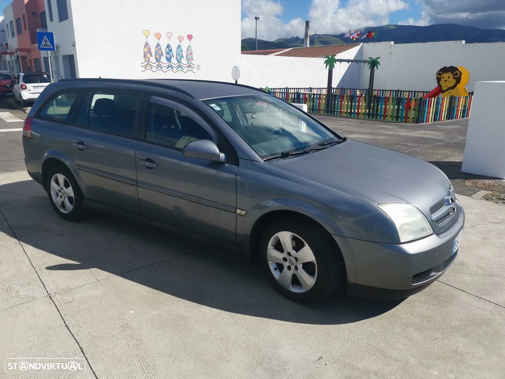 Opel Vectra Caravan 1.9 CDTi Executive - 2