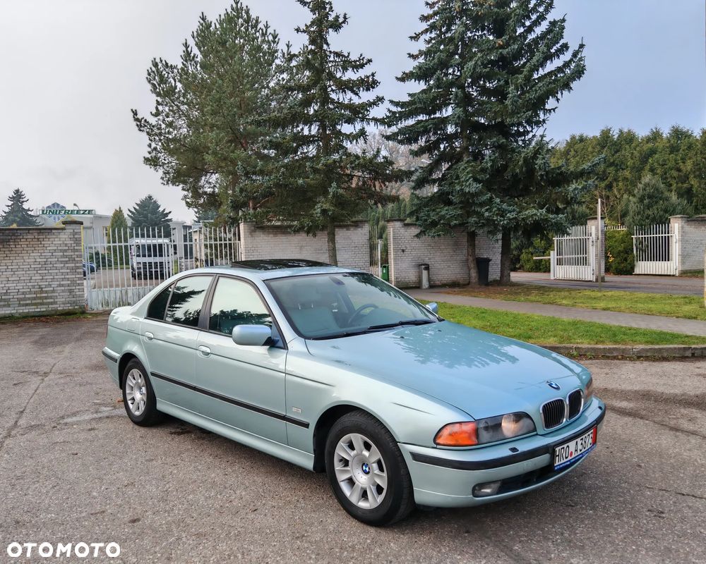 BMW Seria 5 - 1