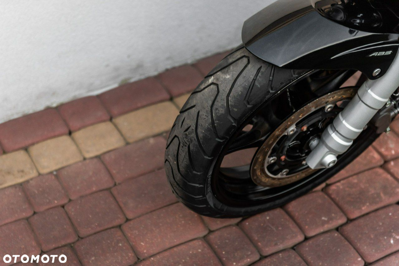 Yamaha FZ - 7