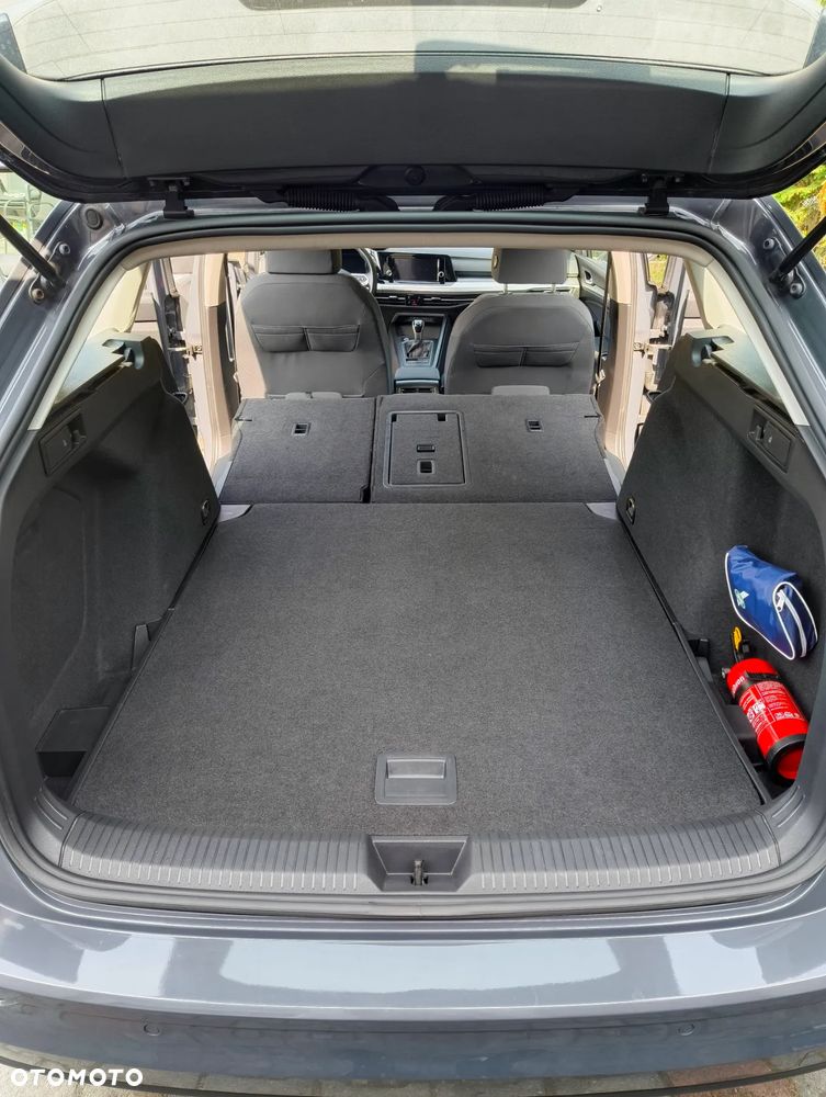 Volkswagen Golf VIII 2.0 TDI Life - 16