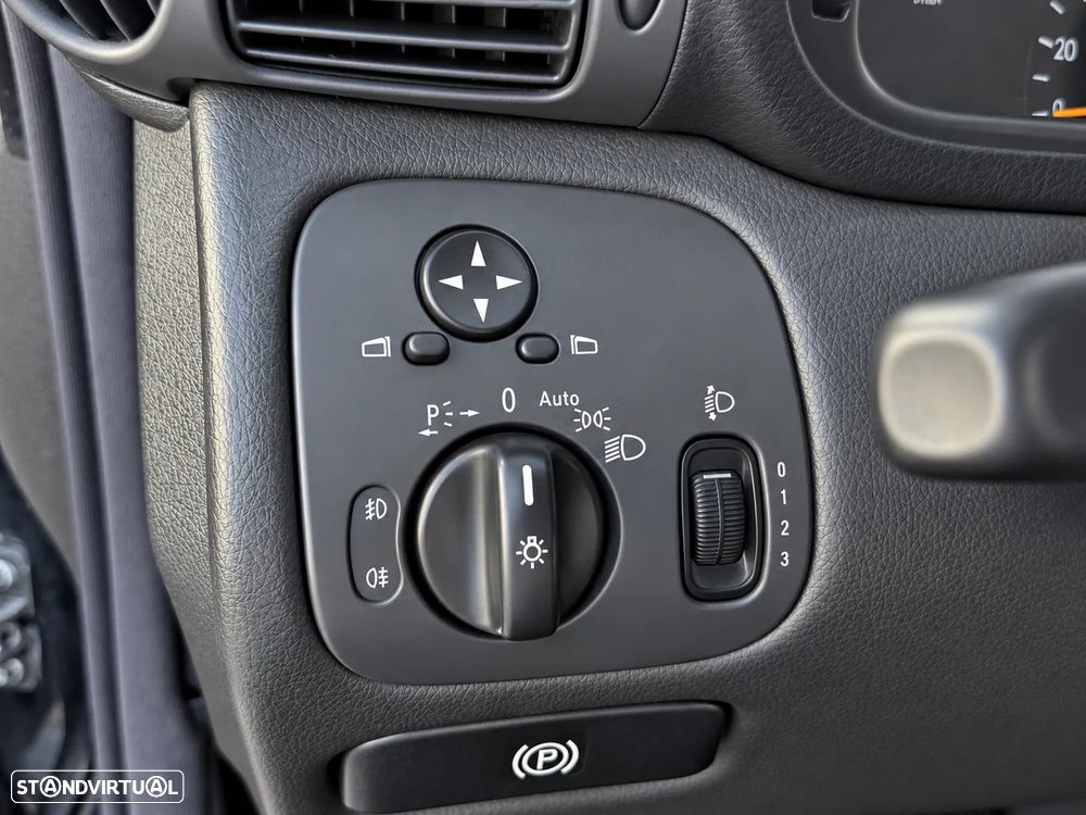 Mercedes-Benz C 220 T CDI Avantgarde - 21