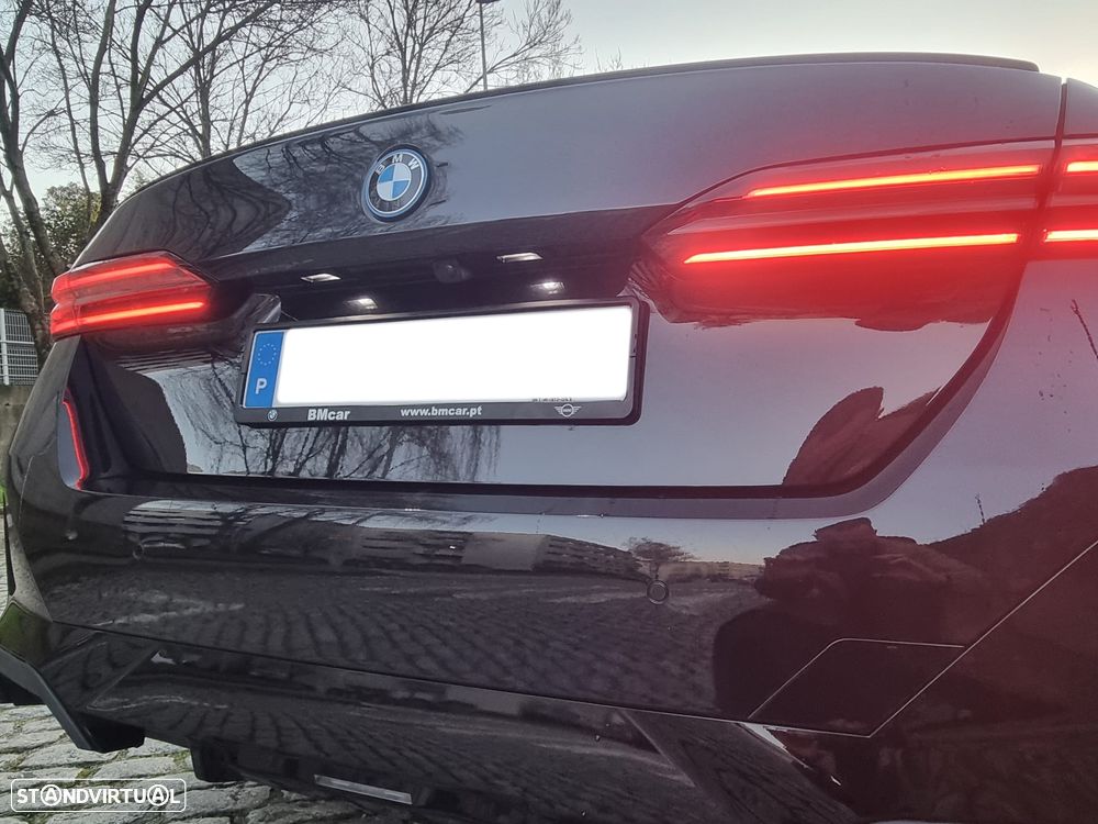 BMW 530 e Pack Desportivo M Pro - 20