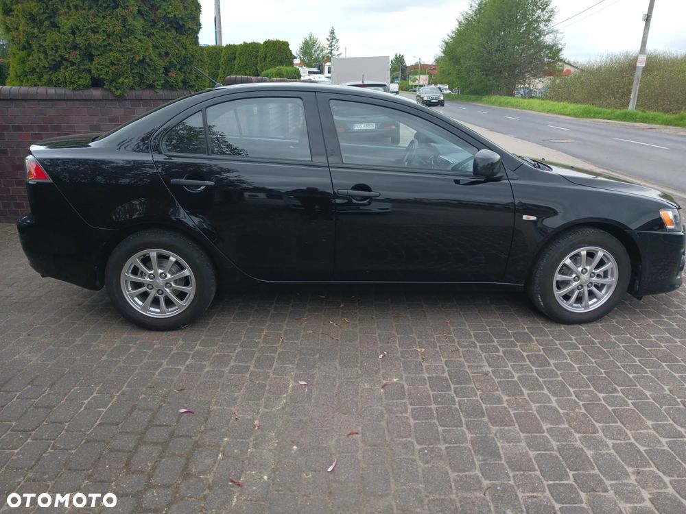 Mitsubishi Lancer Sportback 1.6 ClearTec - 8