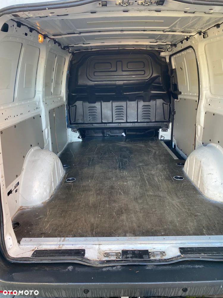 Mercedes-Benz Vito - 2
