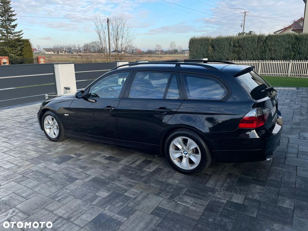 BMW Seria 3 320d DPF - 10