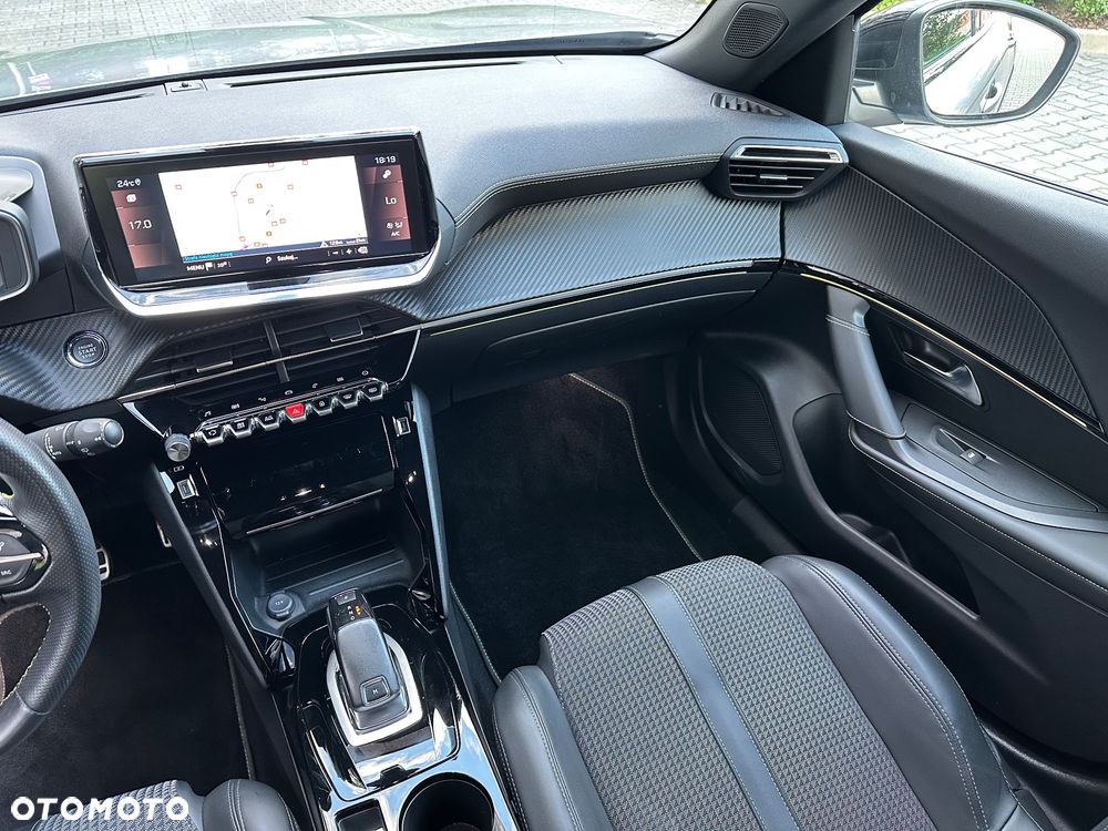Peugeot 2008 1.2 PureTech GT S&S EAT8 - 9