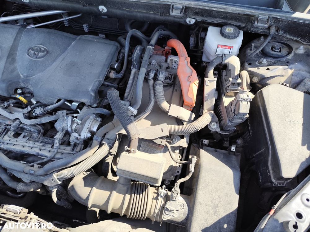 Toyota RAV4 2.5 VVT-iE 4x4 Luxury - 34