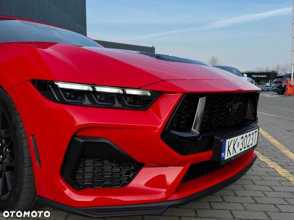 Ford Mustang - 11
