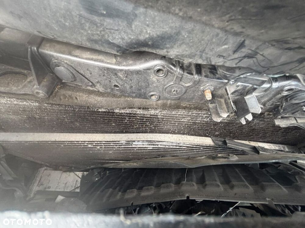 Ford Kuga 1.5 EcoBoost FWD Trend ASS - 19