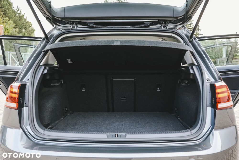 Volkswagen Golf 1.4 TSI BMT Highline - 15