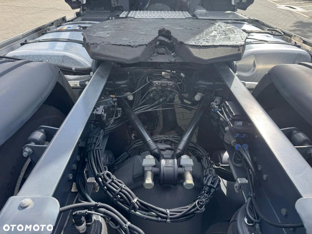 Scania R 460 A4x2NA - 13