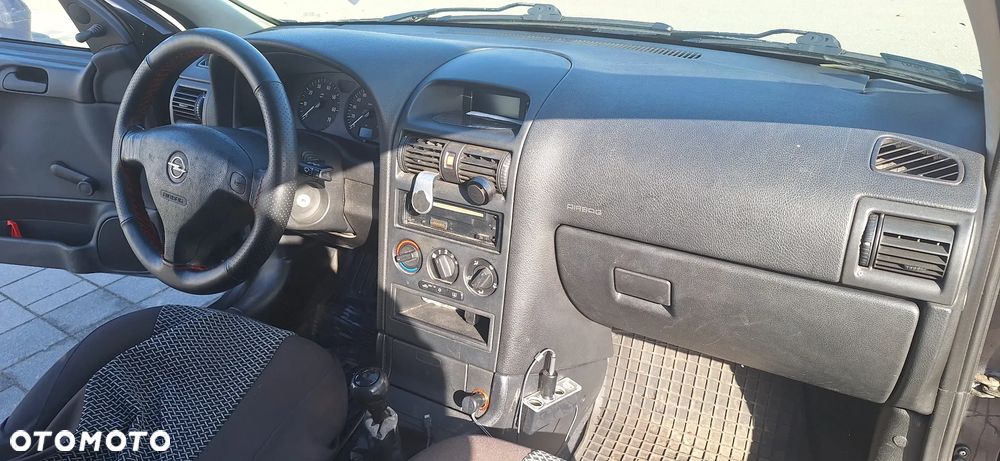 Opel Astra 1.4 Enjoy - 9